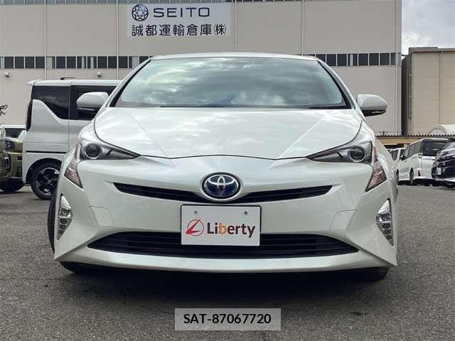 Toyota PRIUS 2017-03 6911270-4