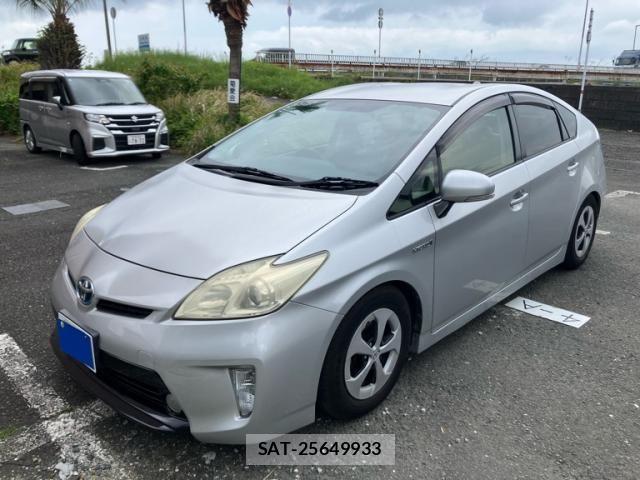 Toyota PRIUS 2012-07 6911420-0