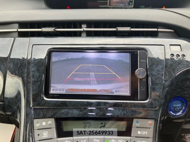 Toyota PRIUS 2012-07 6911420-10