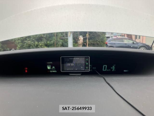 Toyota PRIUS 2012-07 6911420-13