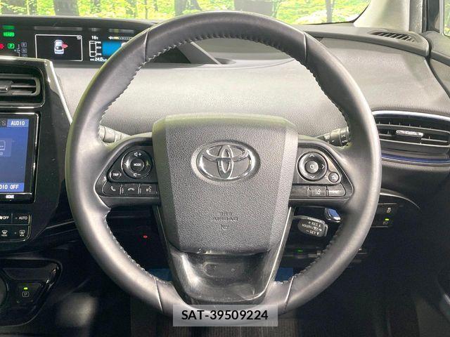 Toyota PRIUS 2019-02 6911278-10