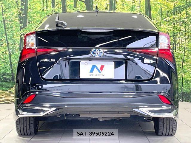 Toyota PRIUS 2019-02 6911278-14