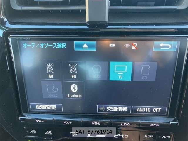 Toyota PRIUS 2018-04 6911273-5