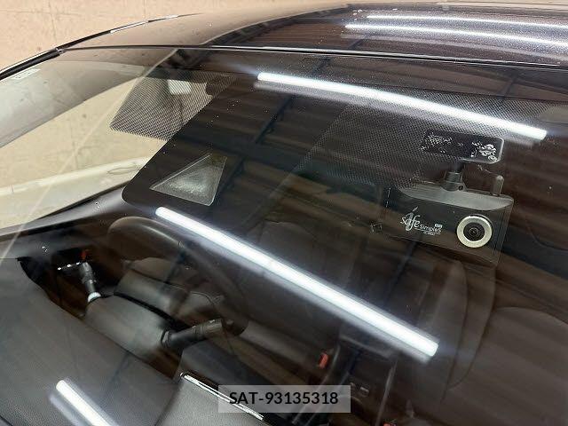 Toyota PRIUS 2021-12 6911223-5