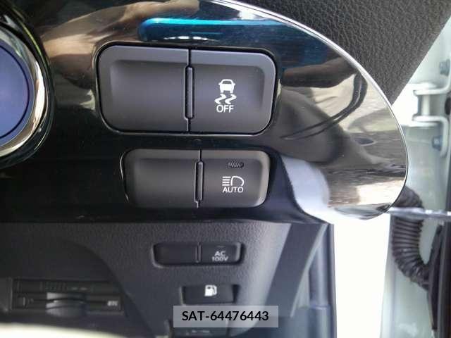 Toyota PRIUS 2016-01 6911295-15