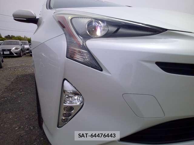 Toyota PRIUS 2016-01 6911295-2