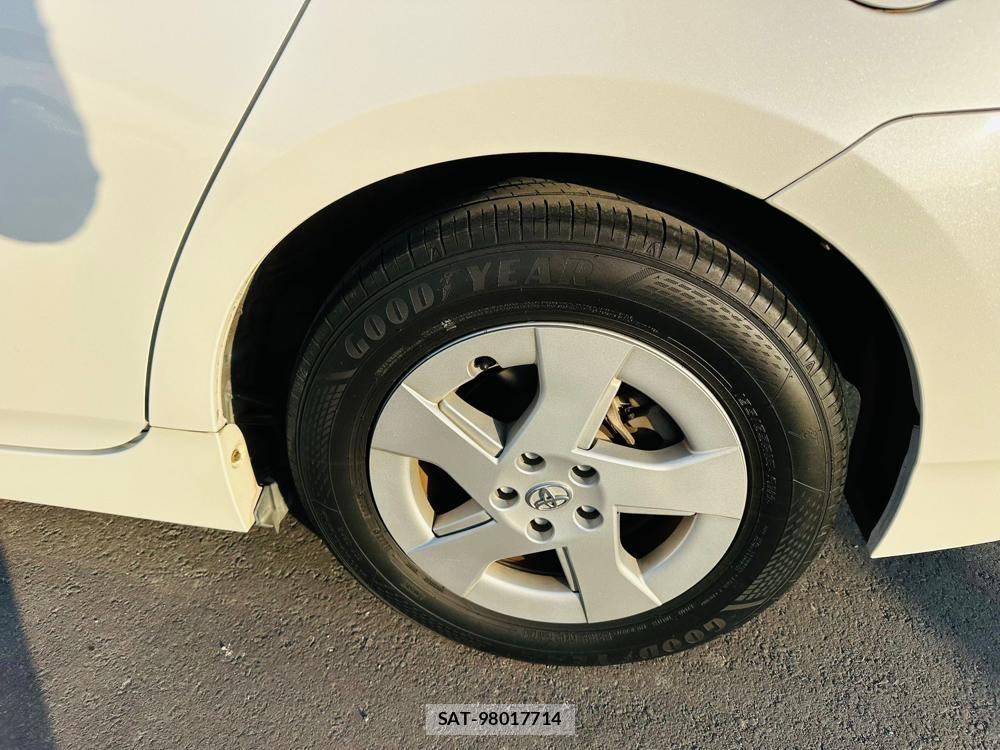 Toyota PRIUS 2011 6804483-29