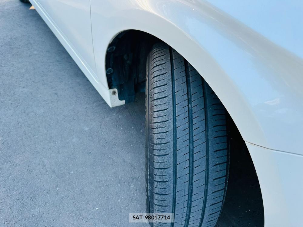 Toyota PRIUS 2011 6804483-31