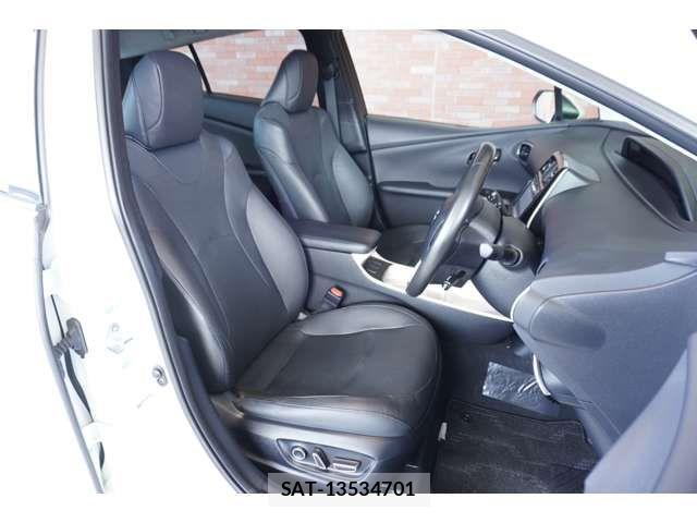 Toyota PRIUS 2016-06 6911257-6