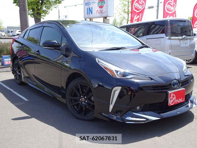 Toyota PRIUS 2019-10 6911241-3