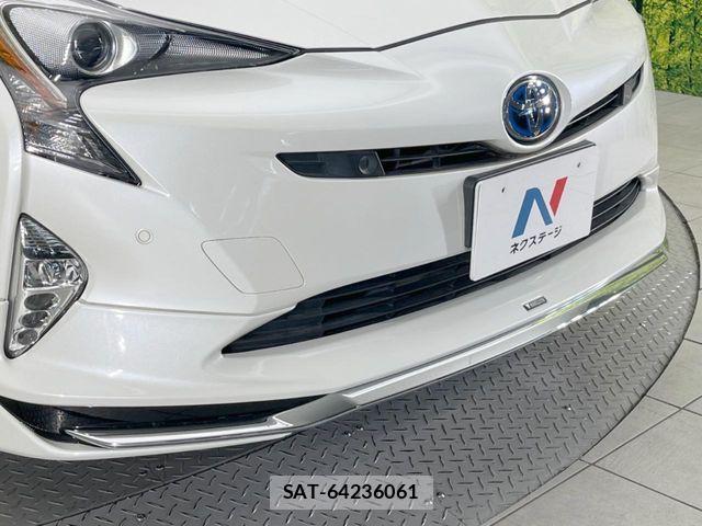 Toyota PRIUS 2016-02 6911234-2