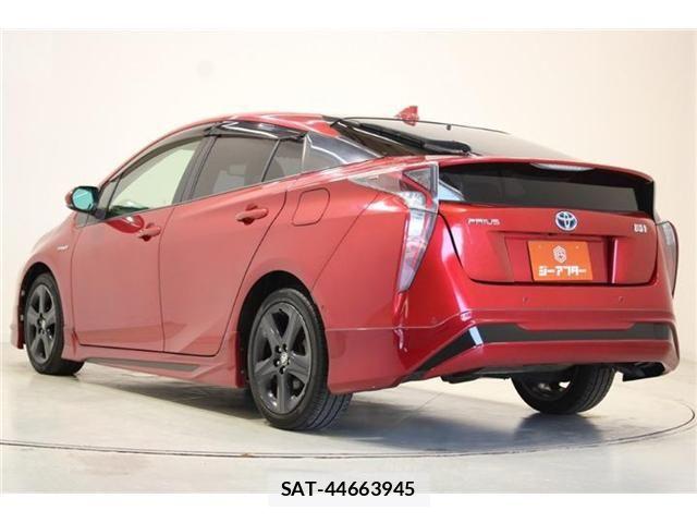 Toyota PRIUS 2016-11 6911291-9