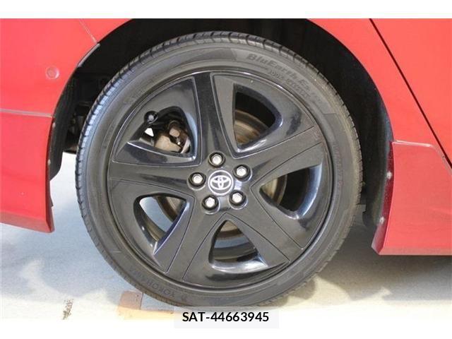 Toyota PRIUS 2016-11 6911291-22