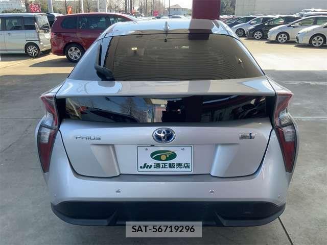 Toyota PRIUS 2017-03 6911245-9