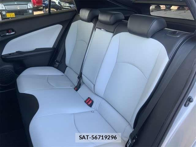 Toyota PRIUS 2017-03 6911245-18