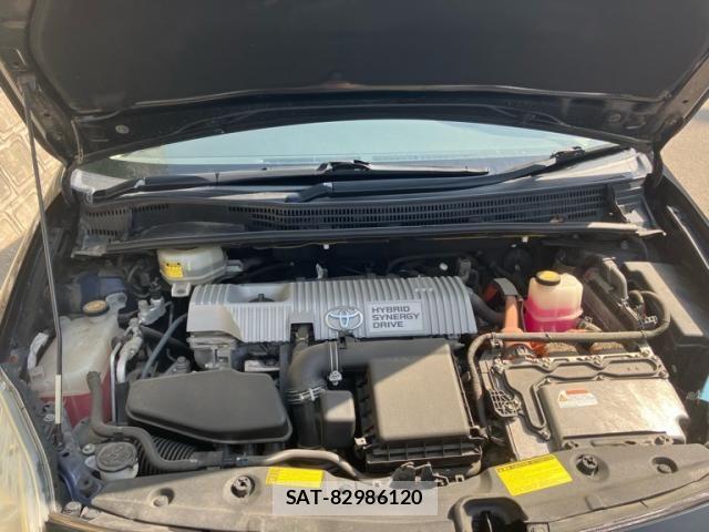 Toyota PRIUS 2010-05 6911379-20