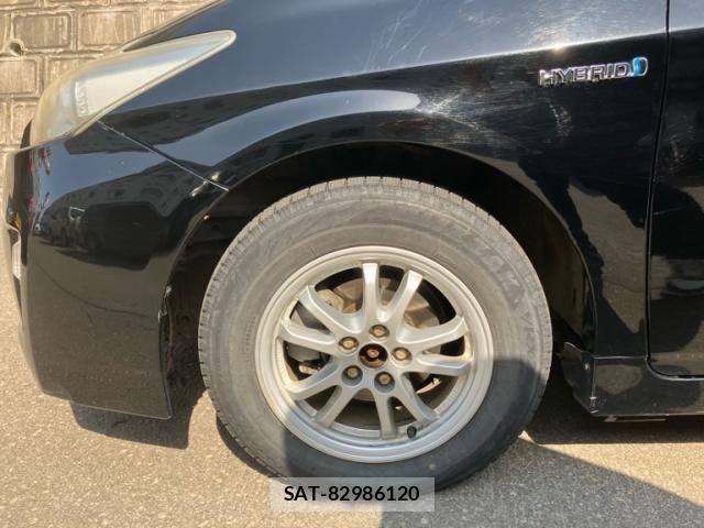 Toyota PRIUS 2010-05 6911379-7