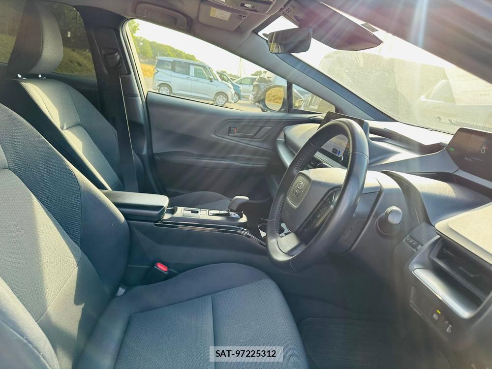Toyota PRIUS 2023 6804900-11