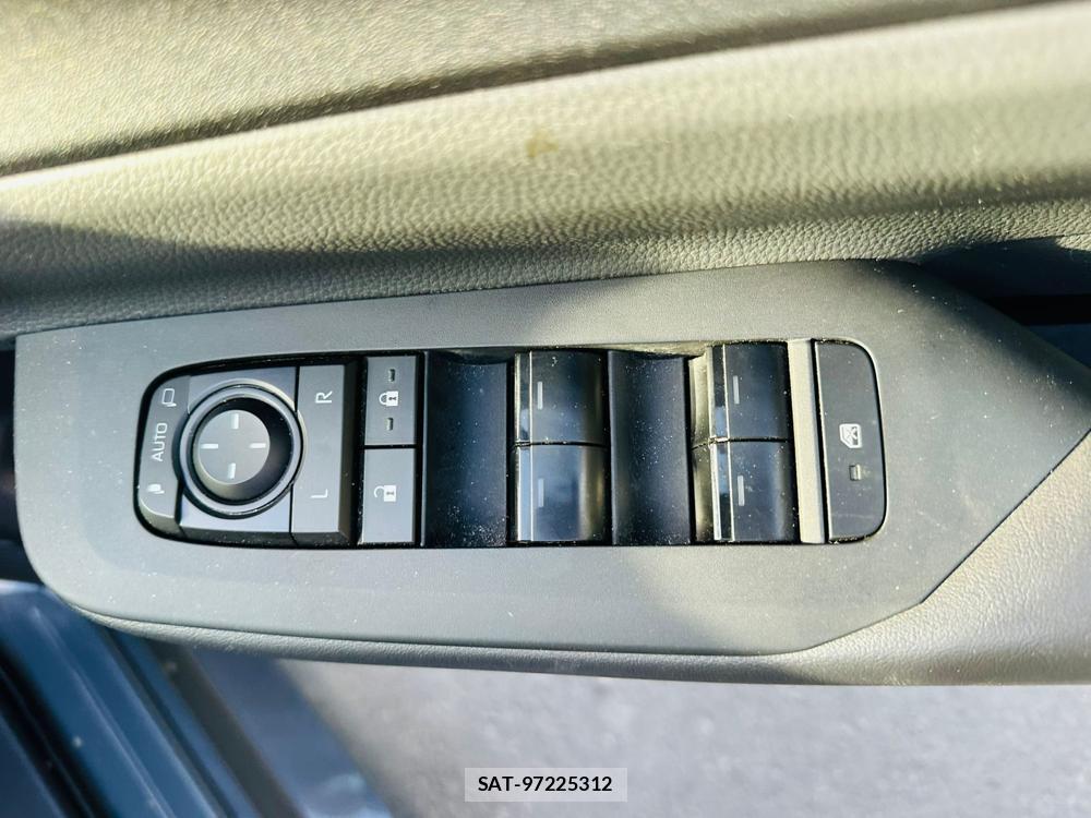 Toyota PRIUS 2023 6804900-20