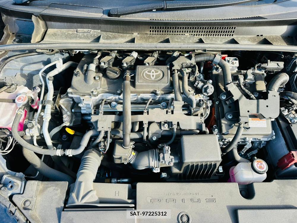 Toyota PRIUS 2023 6804900-37