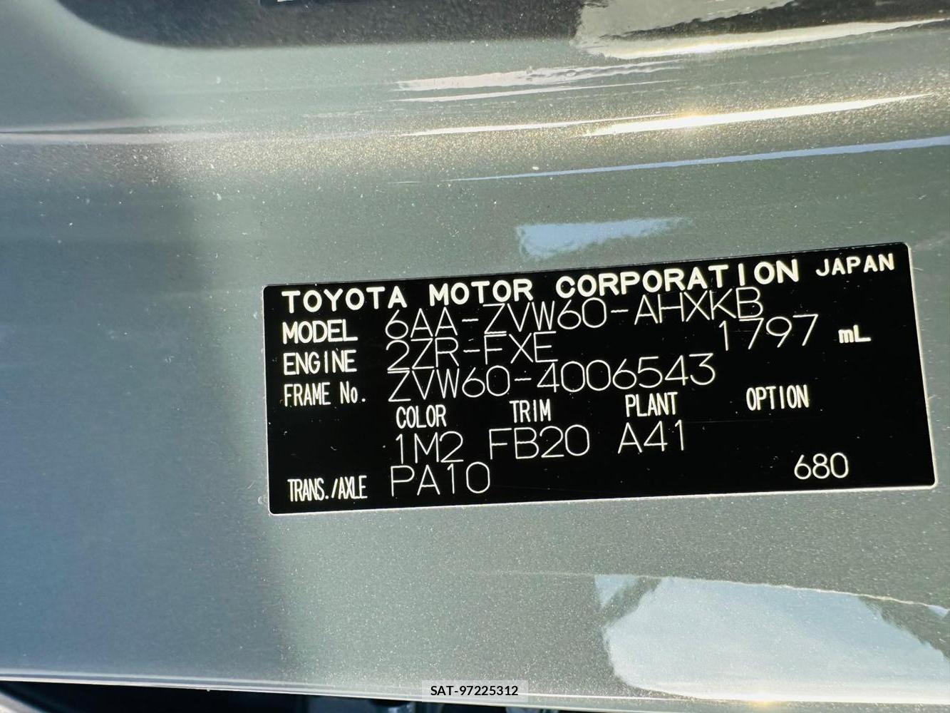 Toyota PRIUS 2023 6804900-38