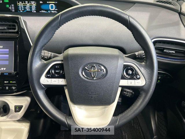 Toyota PRIUS 2016-07 6911274-10
