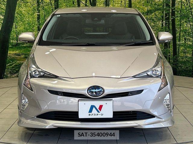 Toyota PRIUS 2016-07 6911274-13