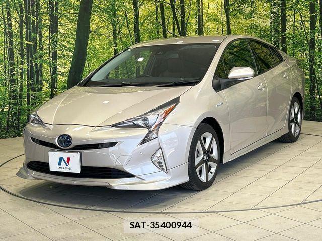 Toyota PRIUS 2016-07 6911274-15