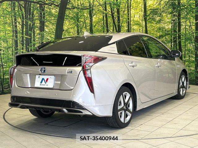 Toyota PRIUS 2016-07 6911274-16