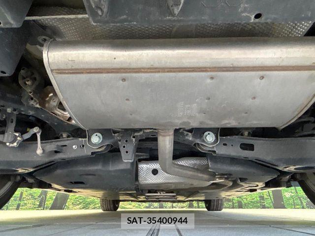 Toyota PRIUS 2016-07 6911274-19