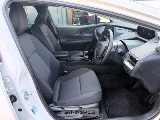 Toyota PRIUS 2023-04 6997220-11