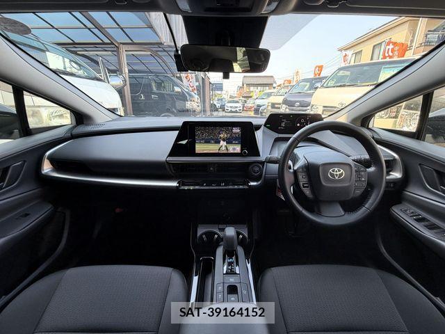 Toyota PRIUS 2023-04 6997220-1