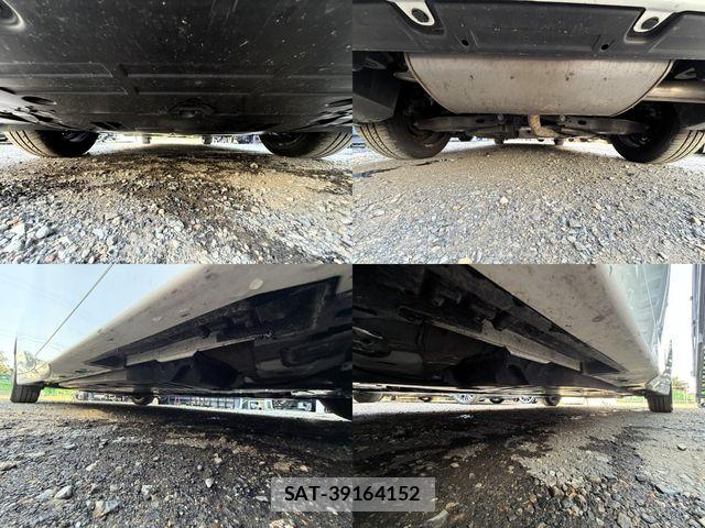 Toyota PRIUS 2023-04 6997220-29
