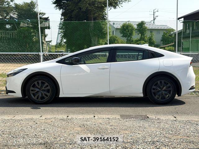Toyota PRIUS 2023-04 6997220-6