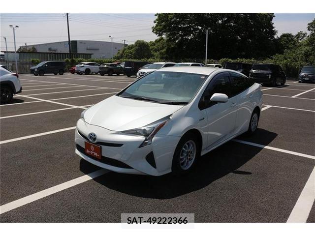 Toyota PRIUS 2018-04 6997301-14