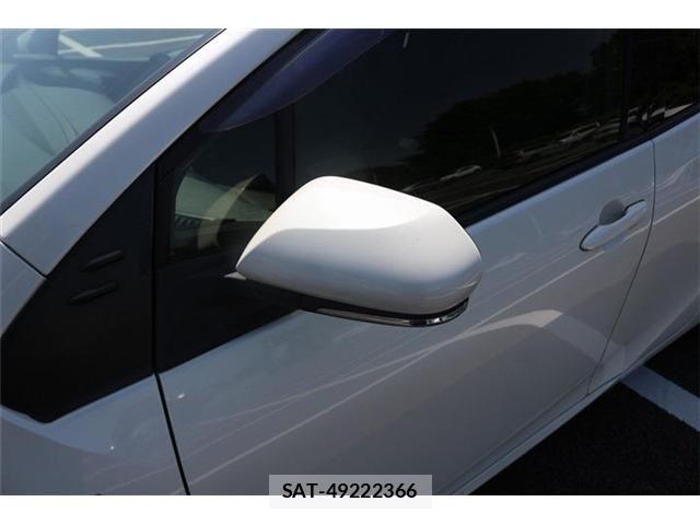 Toyota PRIUS 2018-04 6997301-21