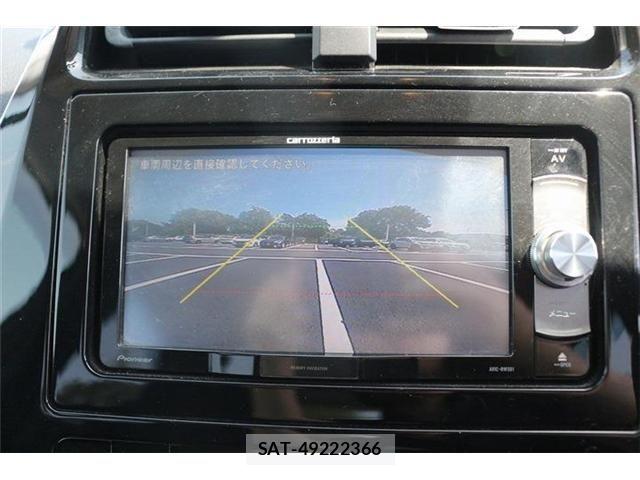 Toyota PRIUS 2018-04 6997301-5
