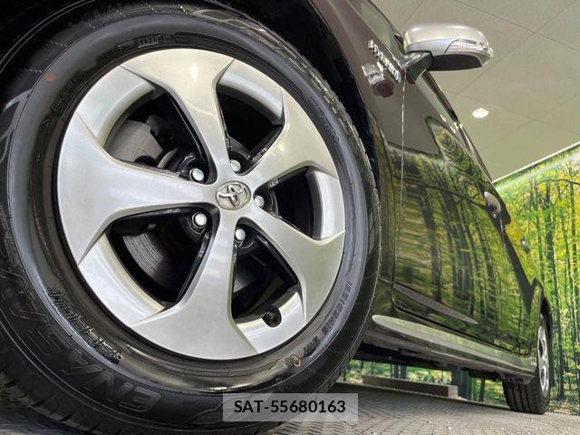 Toyota PRIUS 2015-09 6997325-12