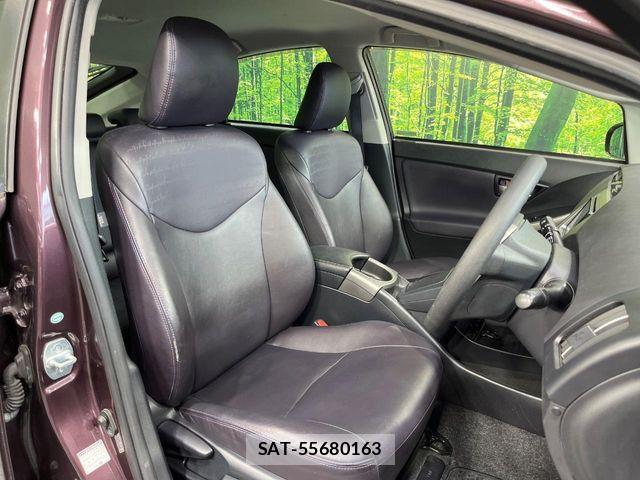 Toyota PRIUS 2015-09 6997325-7