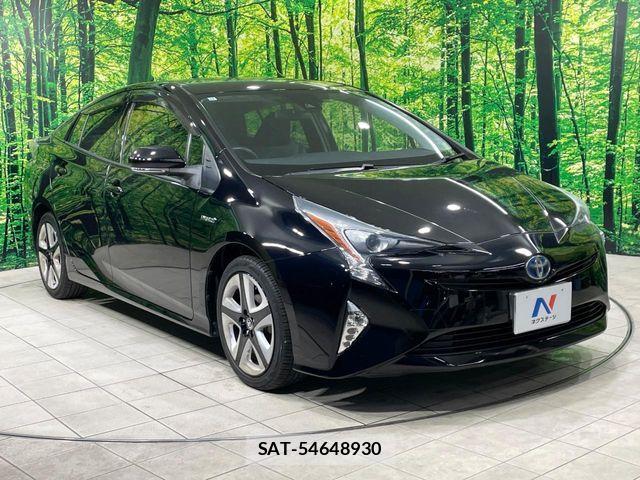 Toyota PRIUS 2015-12 6997295-15