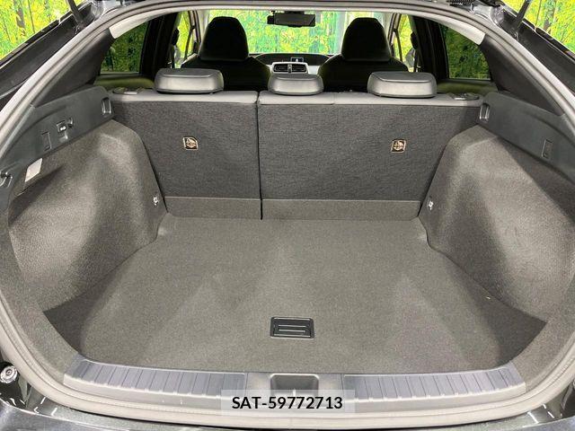 Toyota PRIUS 2021-08 6997215-9