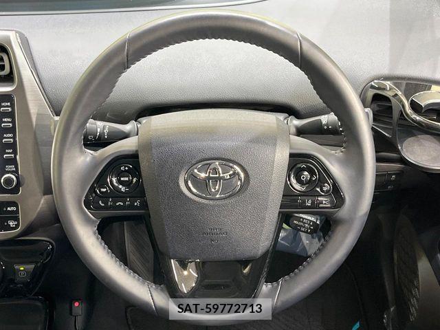 Toyota PRIUS 2021-08 6997215-10
