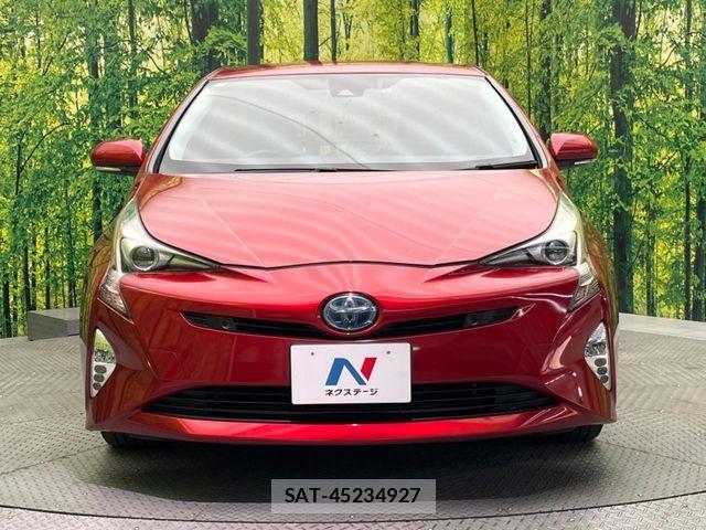 Toyota PRIUS 2018-10 6997285-13
