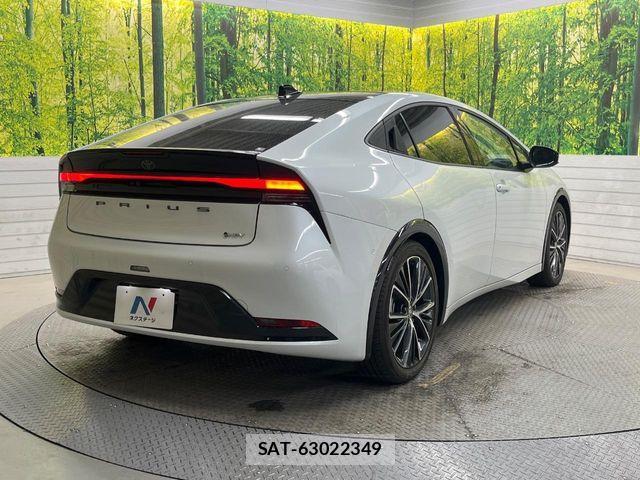 Toyota PRIUS 2023-03 6997187-16