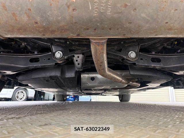 Toyota PRIUS 2023-03 6997187-18