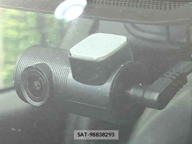 Toyota PRIUS 2023-02 6997222-4