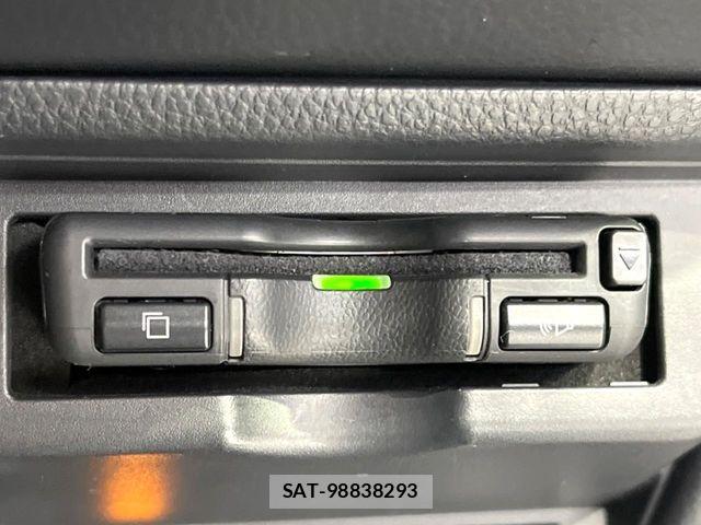 Toyota PRIUS 2023-02 6997222-5