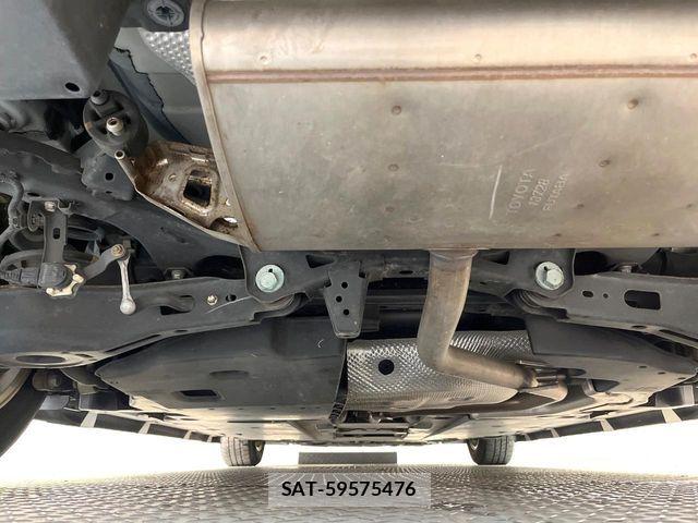Toyota PRIUS 2016-07 6997294-18