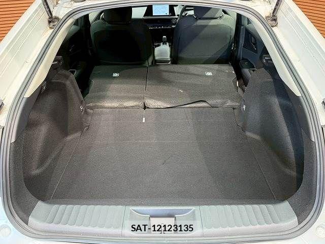Toyota PRIUS 2023-03 6997218-19