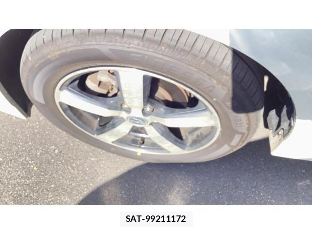 Toyota PRIUS 2012-06 6997364-3